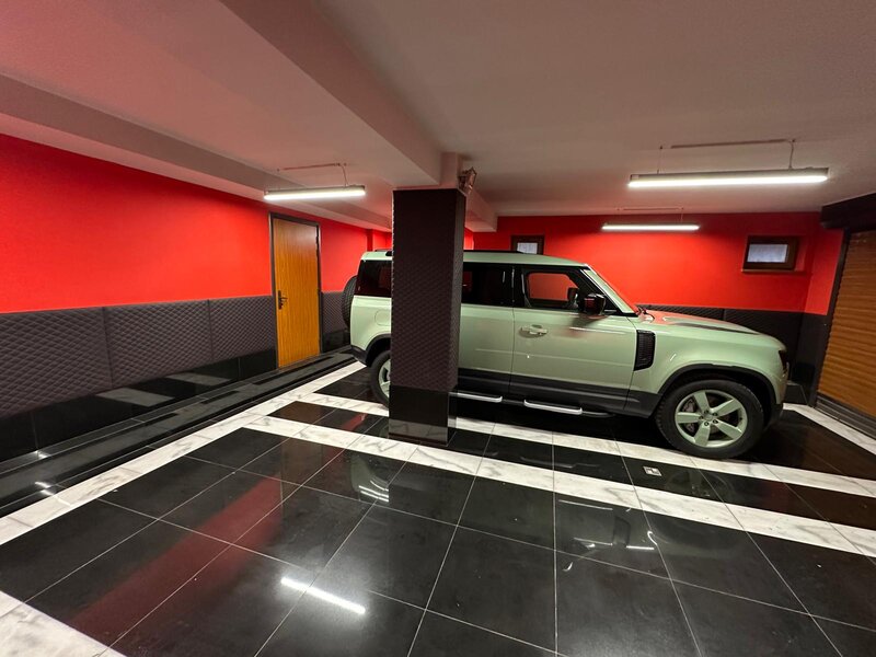 Pipera, acces Bd. Erou Iancu Nicolae 39, vila in ansamblu rezidential.